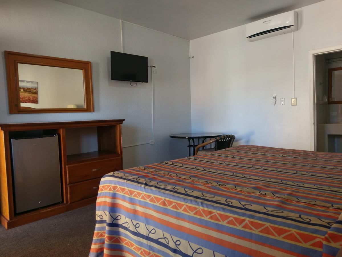 Hotel Del Camino Cuauhtémoc Eksteriør bilde